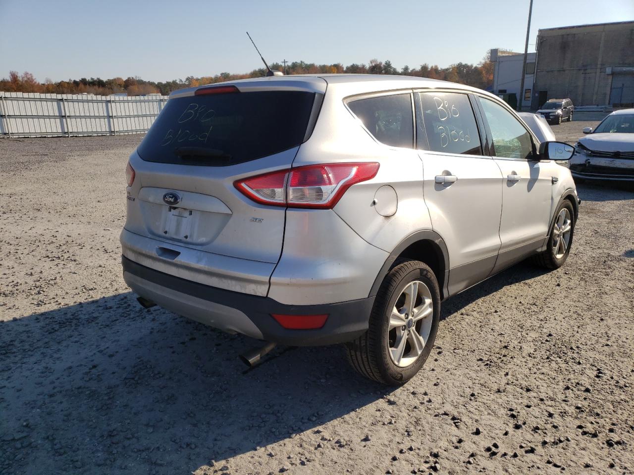 Photo 4 from auction – 2016 FORD ESCAPE SE with VIN 1FMCU0G7XGUA73718