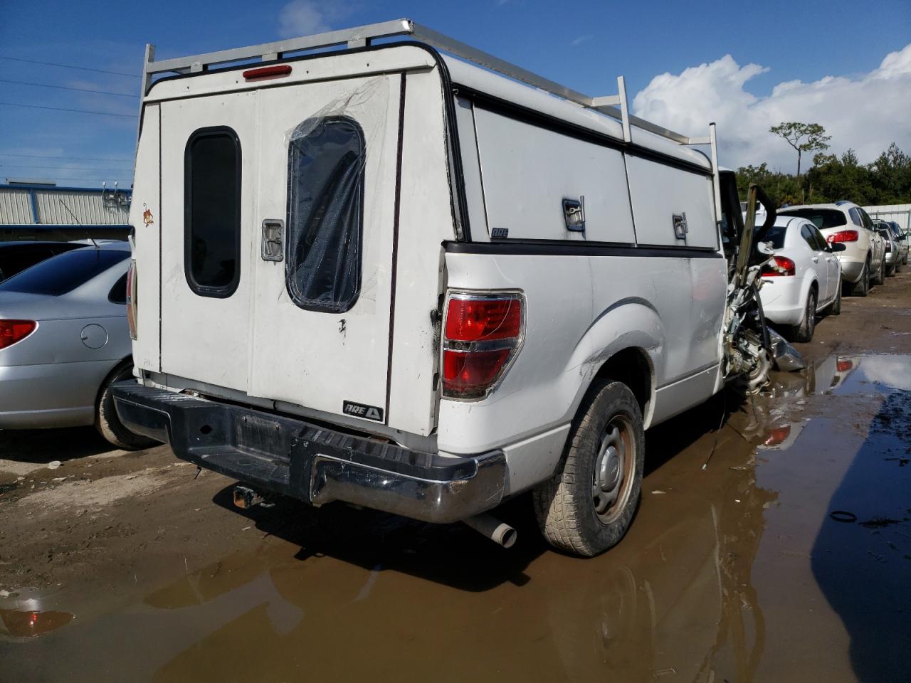 Photo 4 from auction – 2013 FORD F150 with VIN 1FTMF1CM2DKF15239