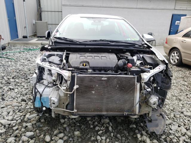 Photo 9 from auction – 2017 TOYOTA COROLLA L with VIN 5YFBURHE0HP720806