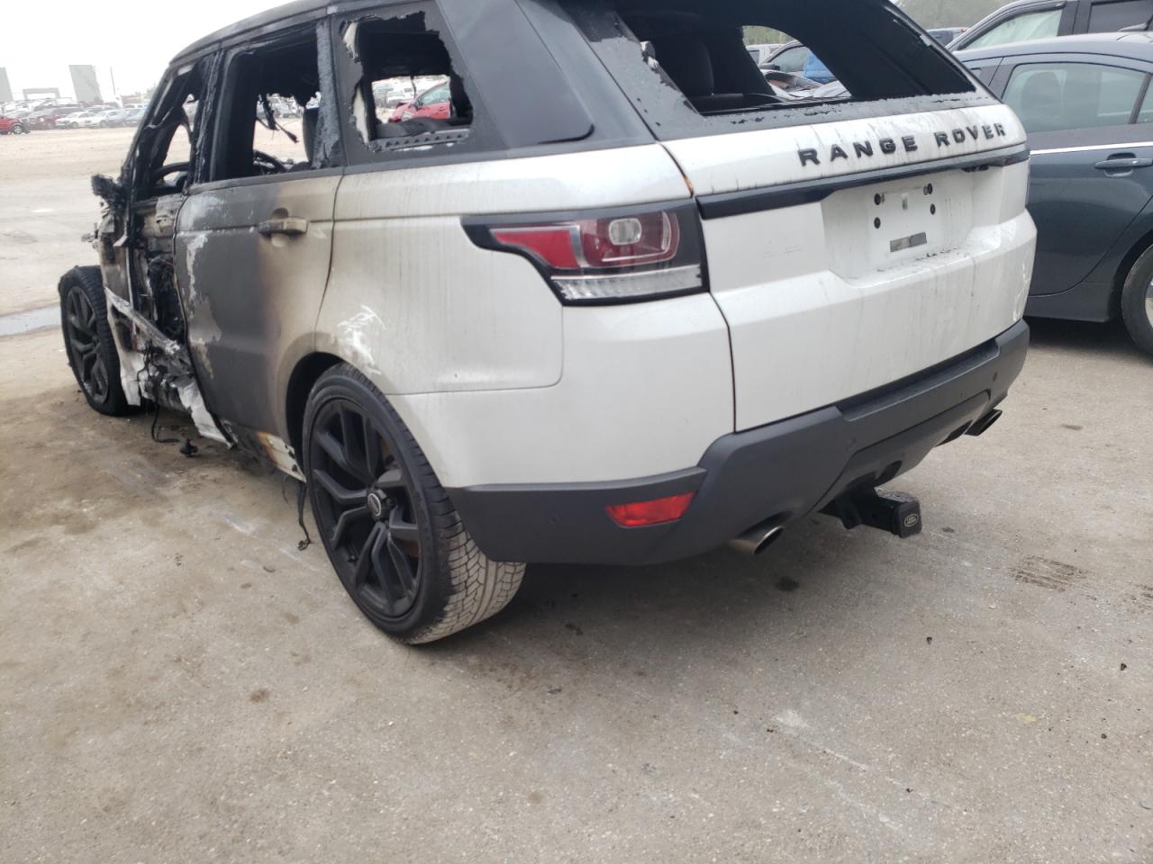 Photo 3 from auction – 2016 LAND ROVER RANGE ROVE with VIN SALWR2PF0GA588498