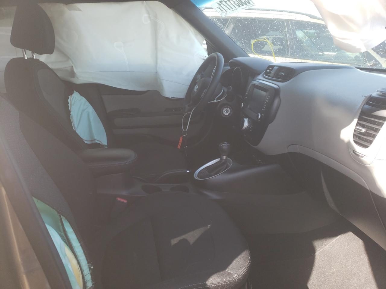 Photo 5 from auction – 2019 KIA SOUL + with VIN KNDJP3A56K7012403
