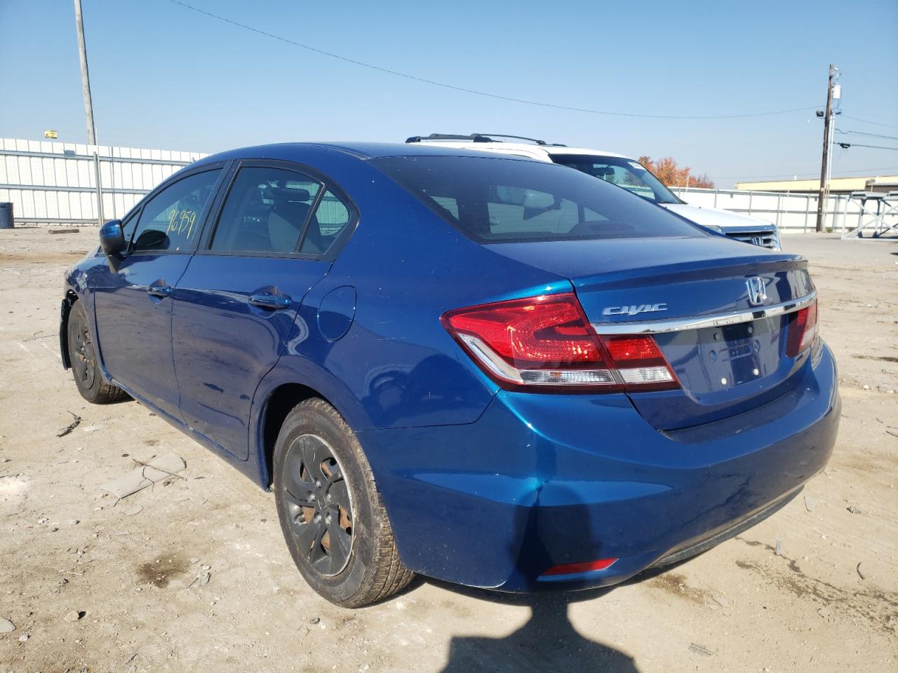 Photo 3 from auction – 2015 HONDA CIVIC LX with VIN 19XFB2F57FE205298