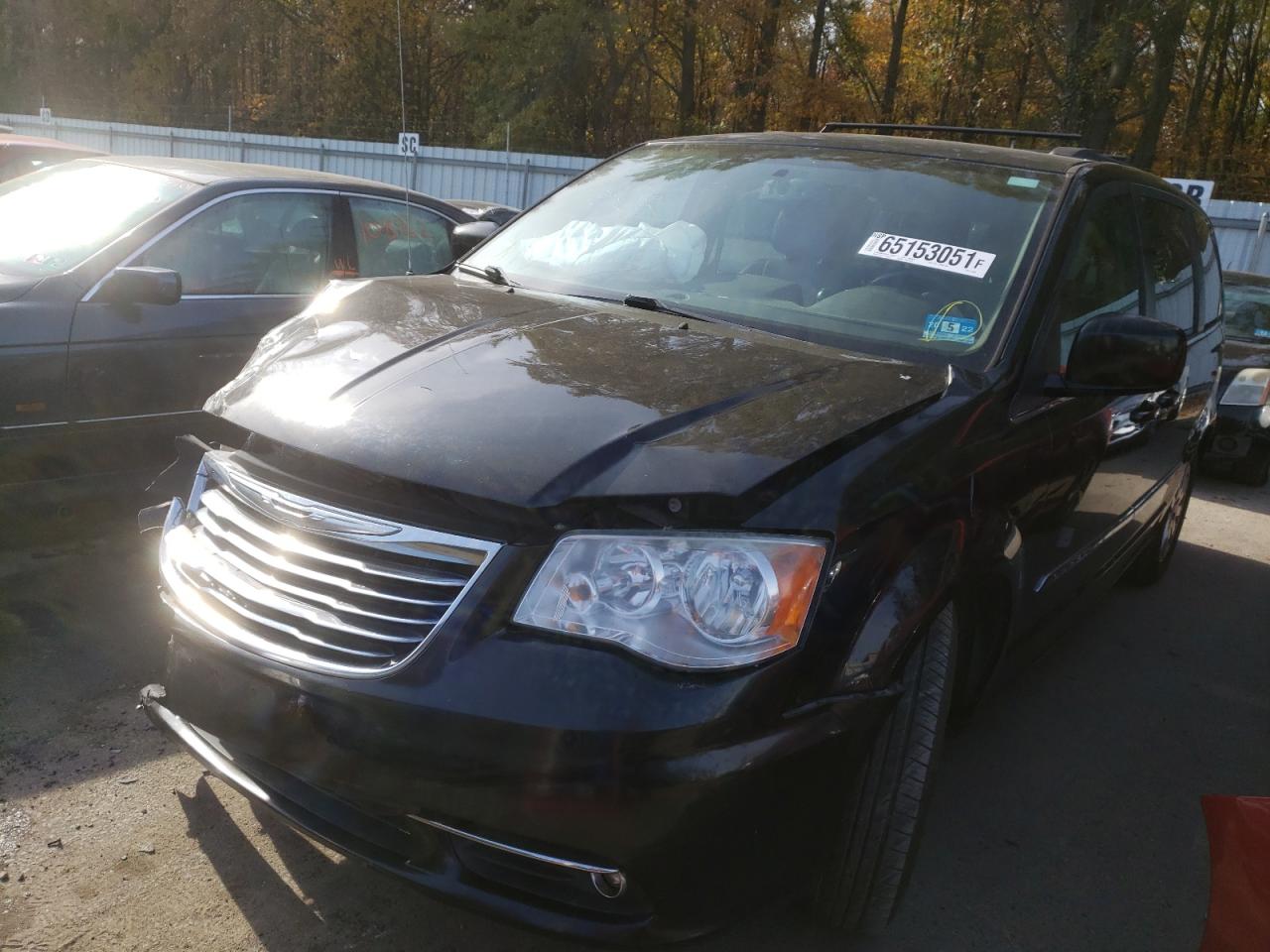Photo 2 from auction – 2011 CHRYSLER TOWN & COU with VIN 2A4RR8DG6BR610300