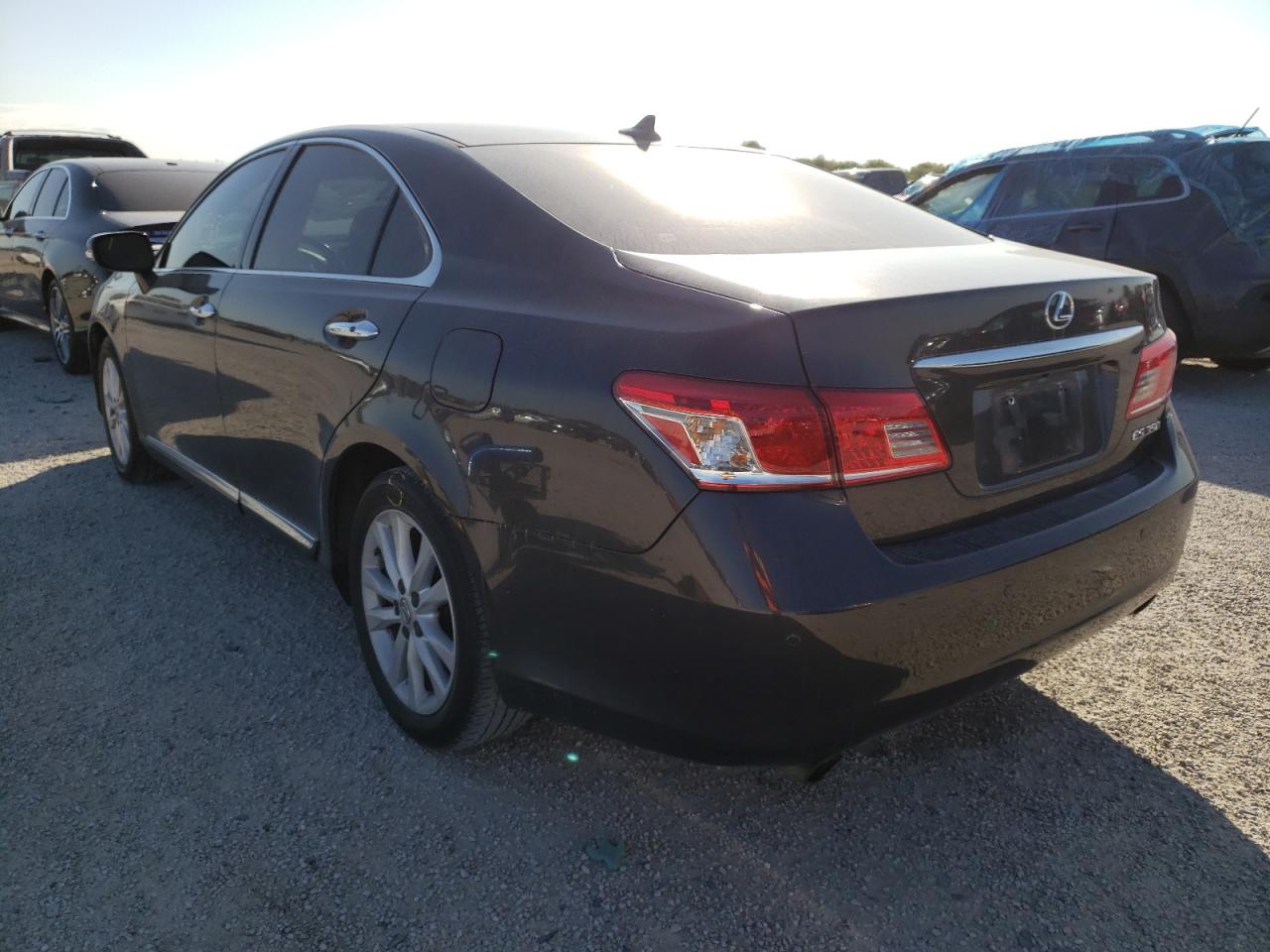 Photo 3 from auction – 2011 LEXUS ES 350 with VIN JTHBK1EG7B2465234