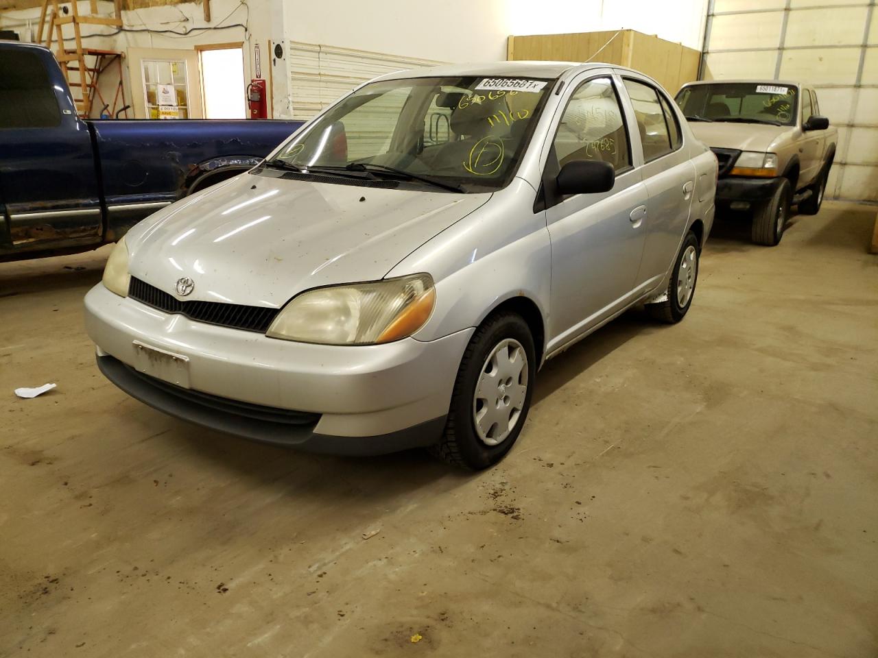 Photo 2 from auction – 2001 TOYOTA ECHO with VIN JTDBT123910111922