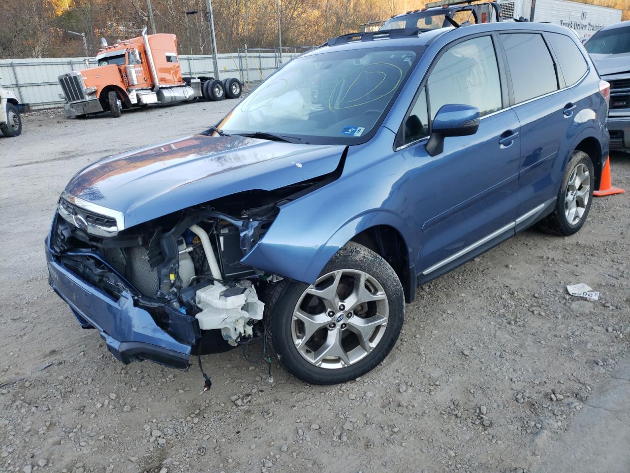 Photo 2 from auction – 2017 SUBARU FORESTER 2 with VIN JF2SJAWC4HH564472