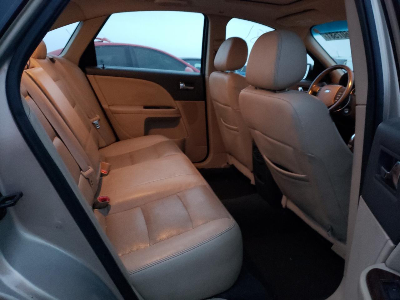 Photo 6 from auction – 2008 FORD TAURUS SEL with VIN 1FAHP24W18G133349