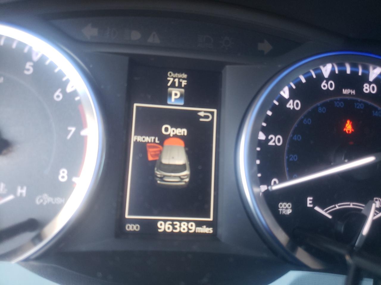 Photo 8 from auction – 2015 TOYOTA HIGHLANDER with VIN 5TDYKRFH0FS118635