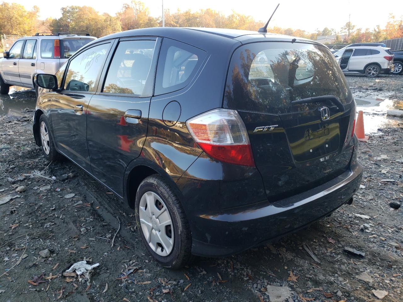 Photo 3 from auction – 2013 HONDA FIT with VIN JHMGE8H3XDC000443