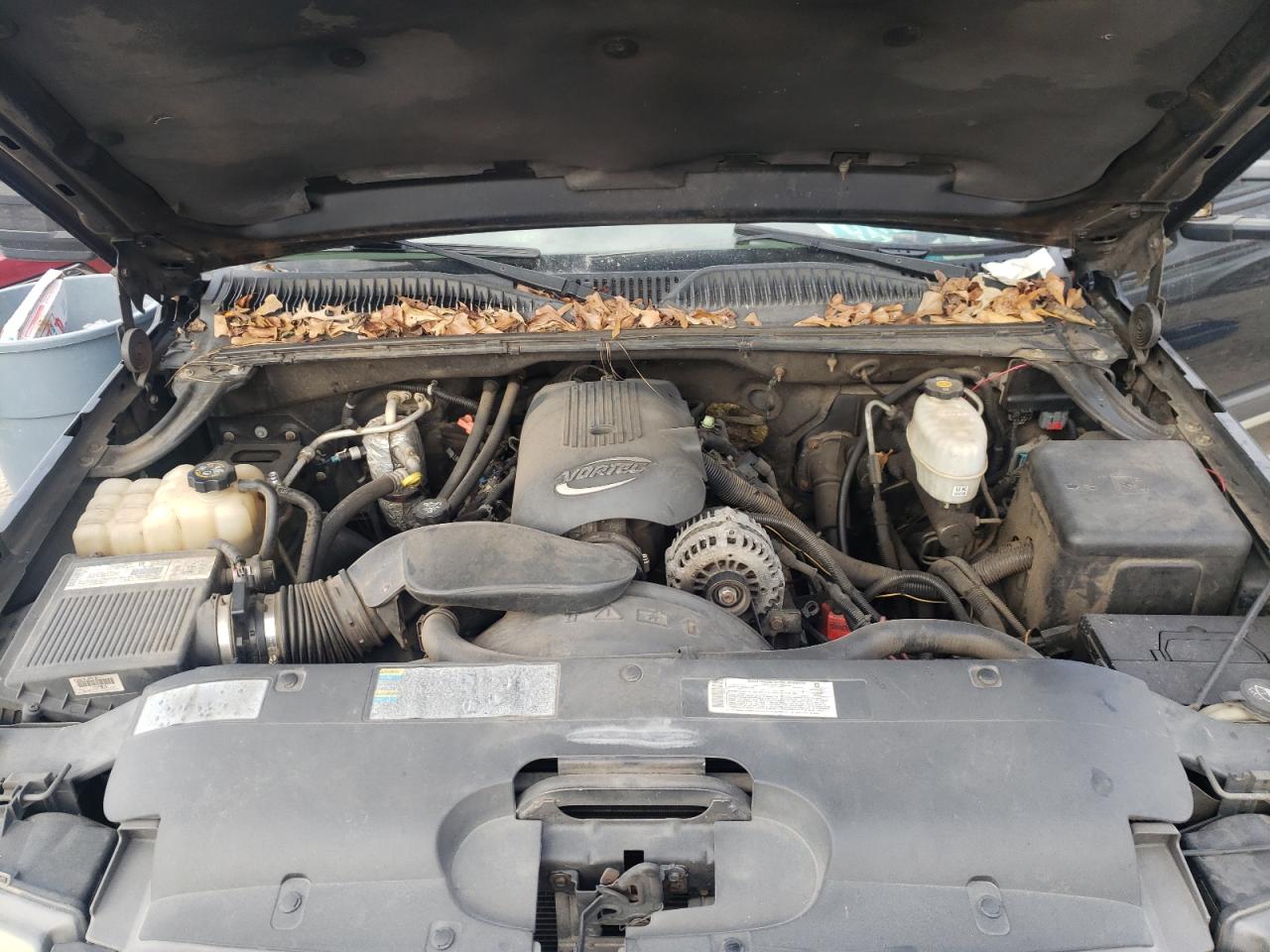 Photo 7 from auction – 2003 CHEVROLET SILVERADO with VIN 1GCGK13U53F115000