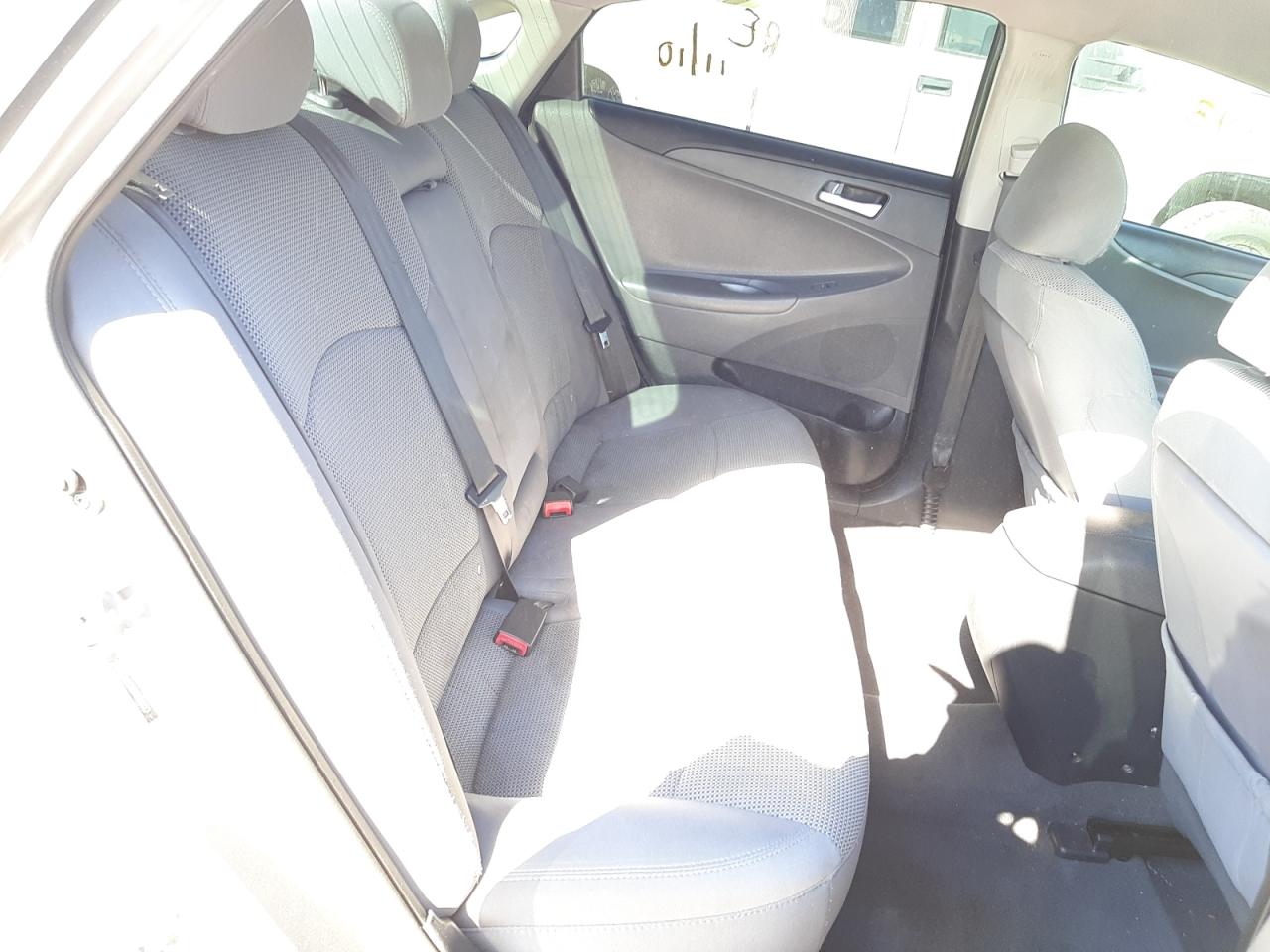 Photo 6 from auction – 2013 HYUNDAI SONATA GLS with VIN 5NPEB4AC0DH590127