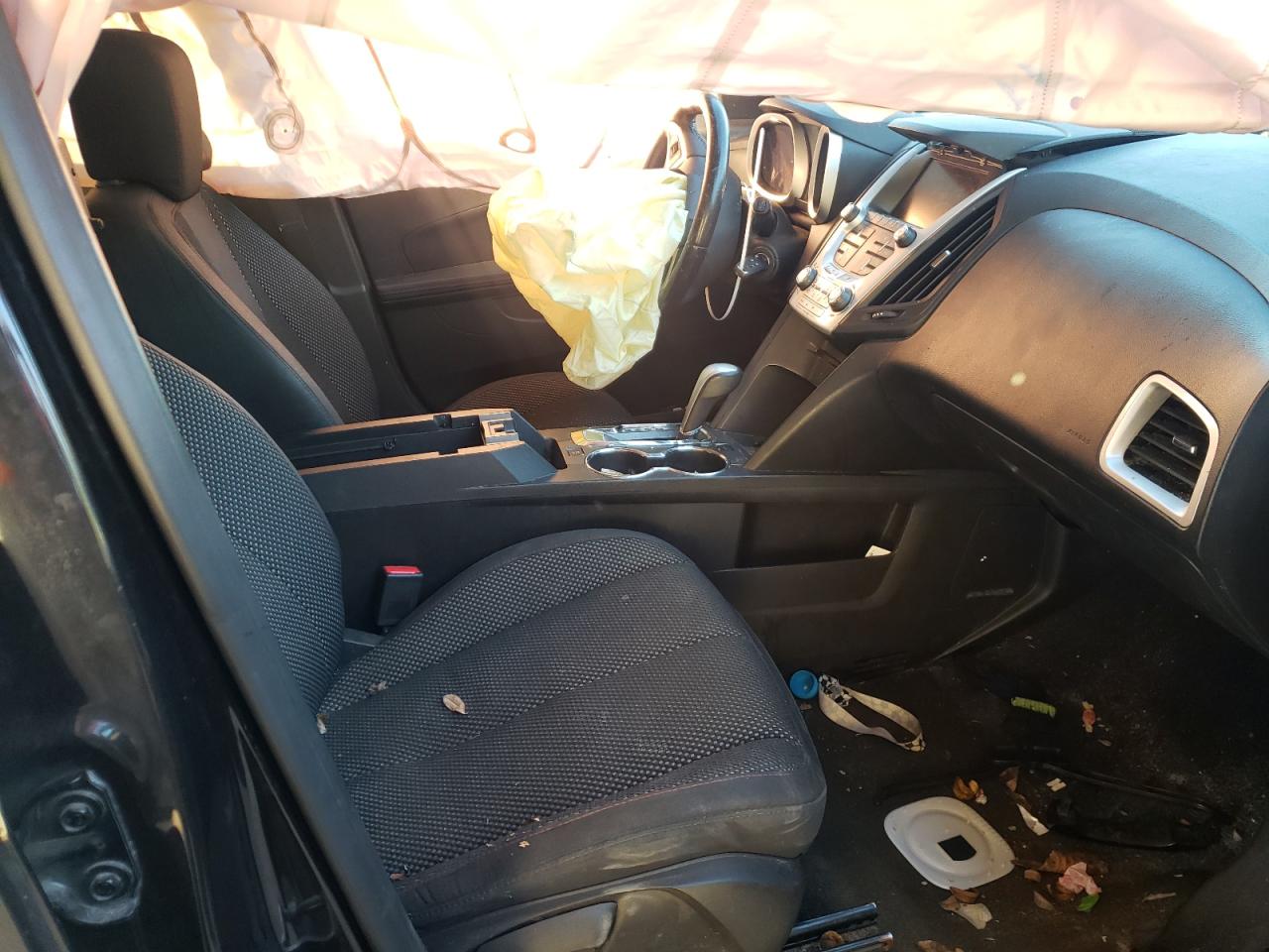 Photo 5 from auction – 2015 CHEVROLET EQUINOX LT with VIN 2GNALBEK3F6286354