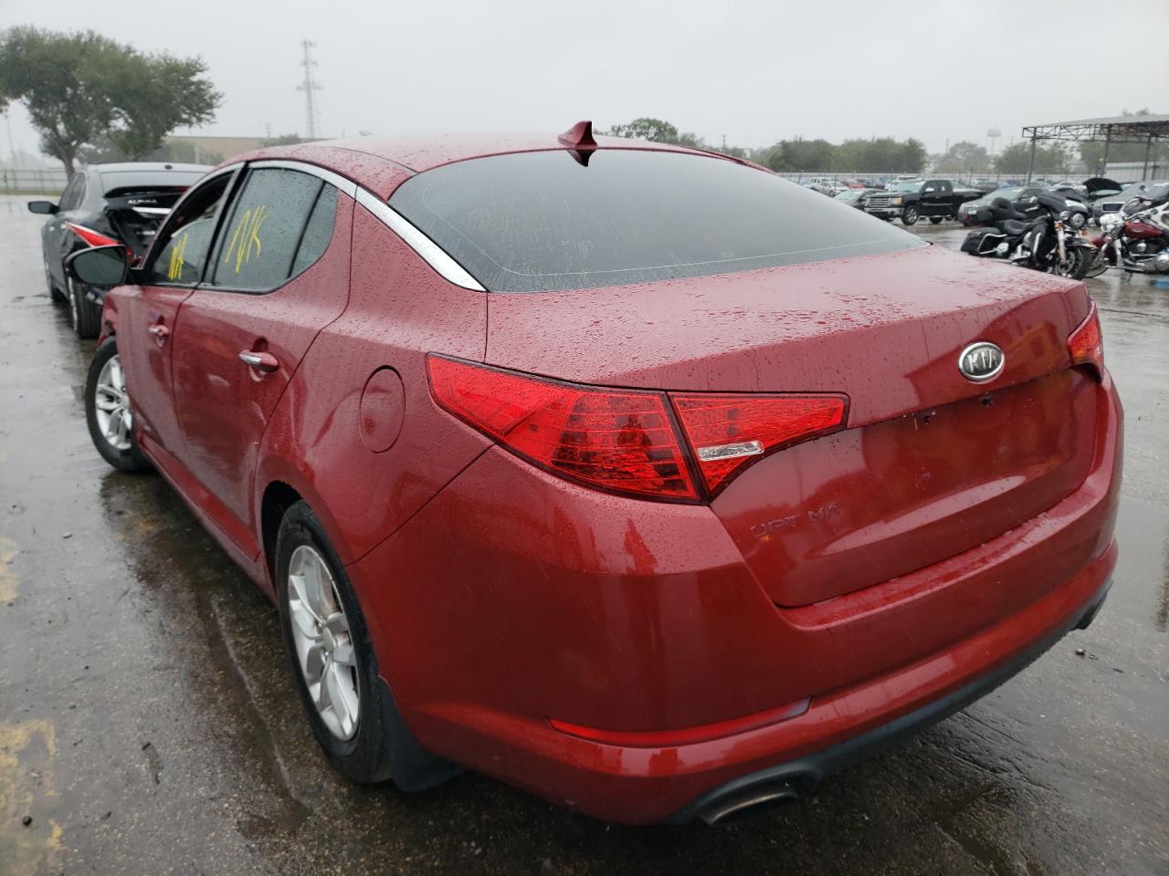 Photo 3 from auction – 2012 KIA OPTIMA LX with VIN 5XXGM4A7XCG070565