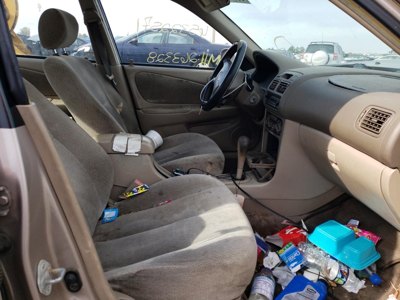 Photo 5 from auction – 2001 TOYOTA COROLLA CE with VIN 2T1BR12E71C433836