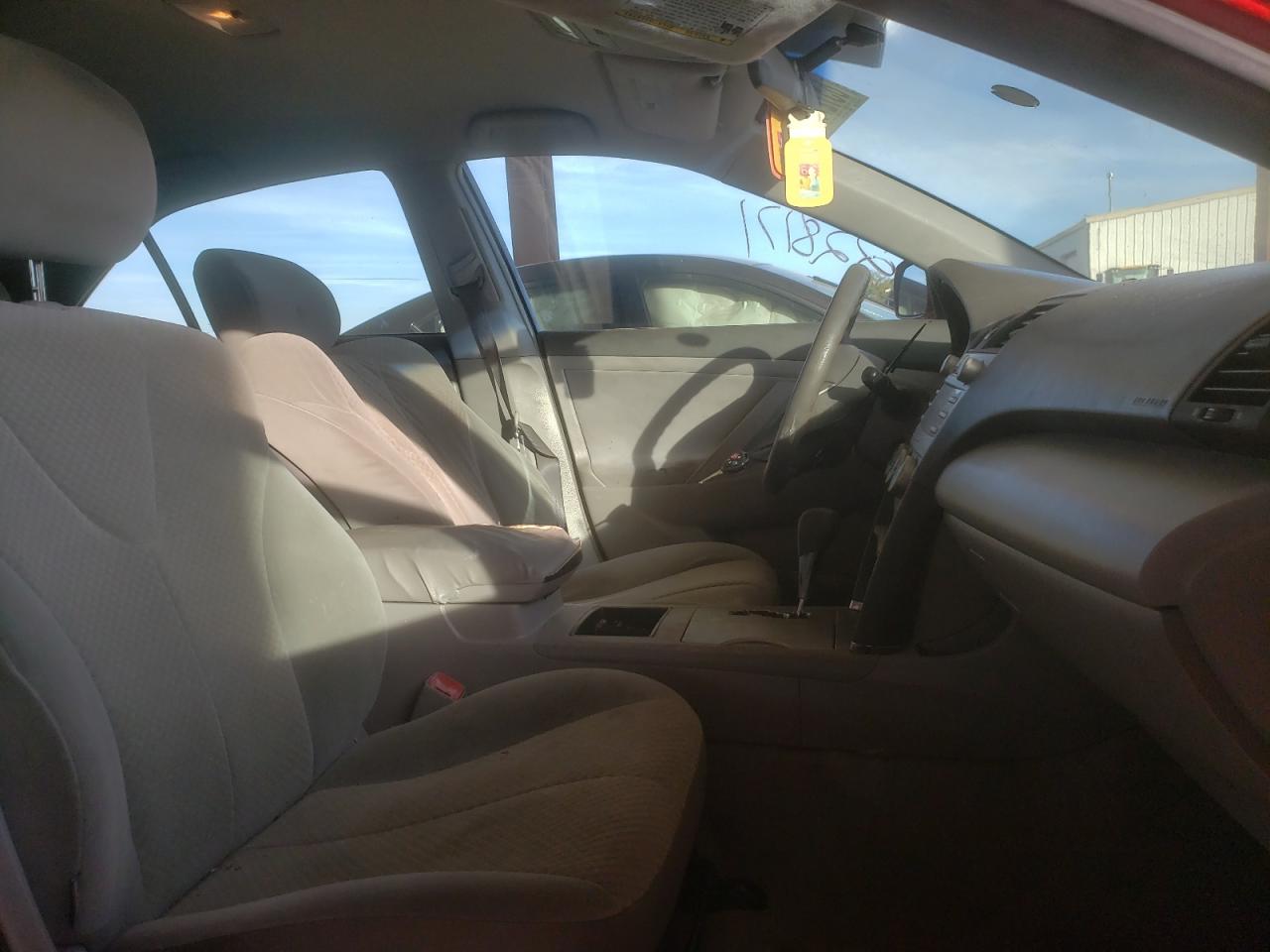 Photo 5 from auction – 2007 TOYOTA CAMRY with VIN 4T1BE46K27U144755