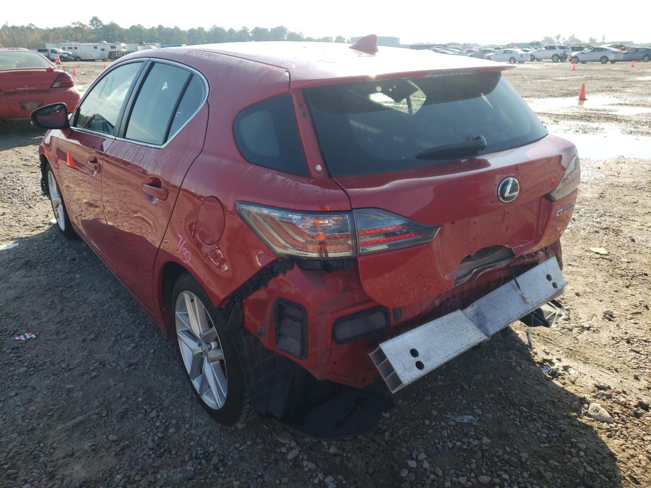 Photo 3 from auction – 2014 LEXUS CT 200 with VIN JTHKD5BH1E2196330