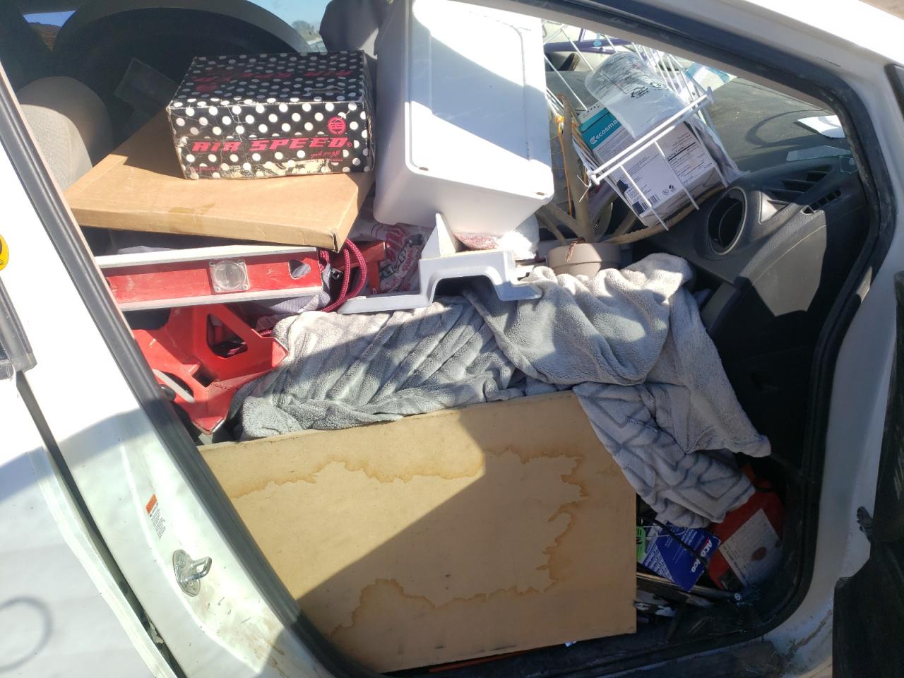 Photo 5 from auction – 2012 MAZDA 5 with VIN JM1CW2BL6C0101398