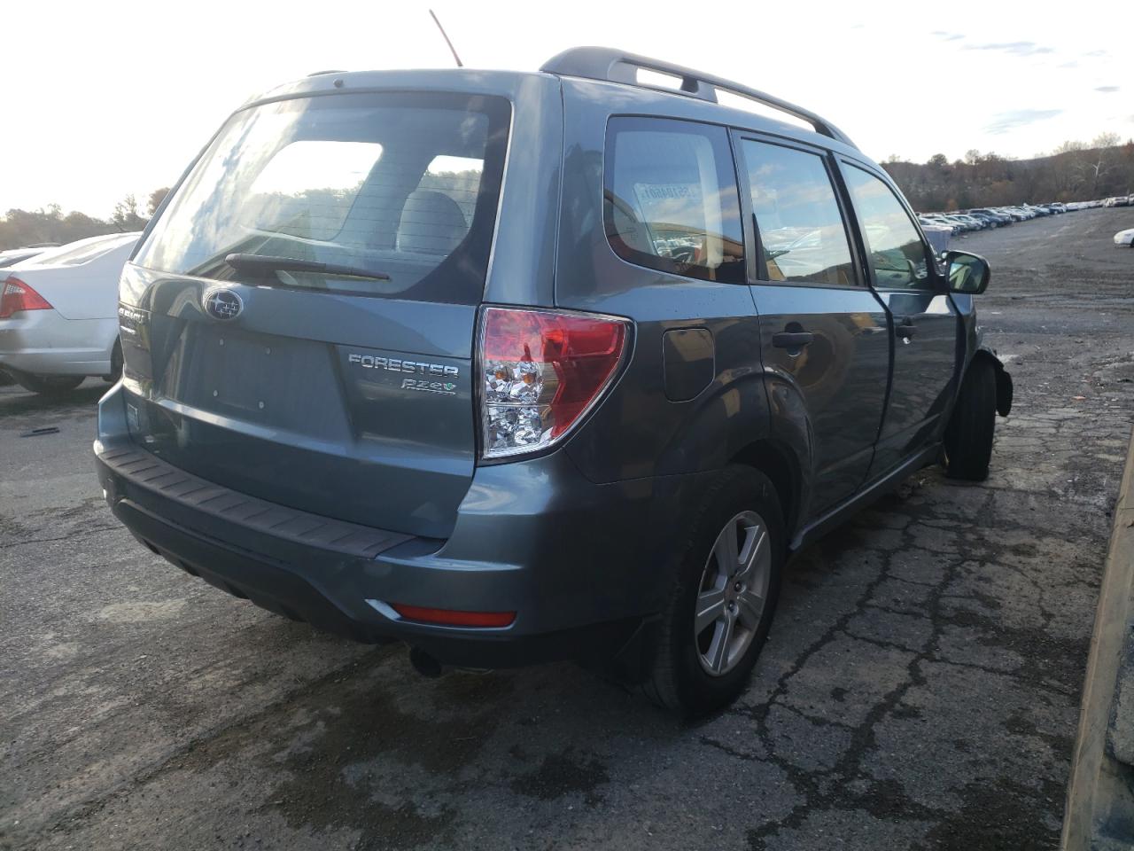 Photo 4 from auction – 2012 SUBARU FORESTER 2 with VIN JF2SHABC9CH437016