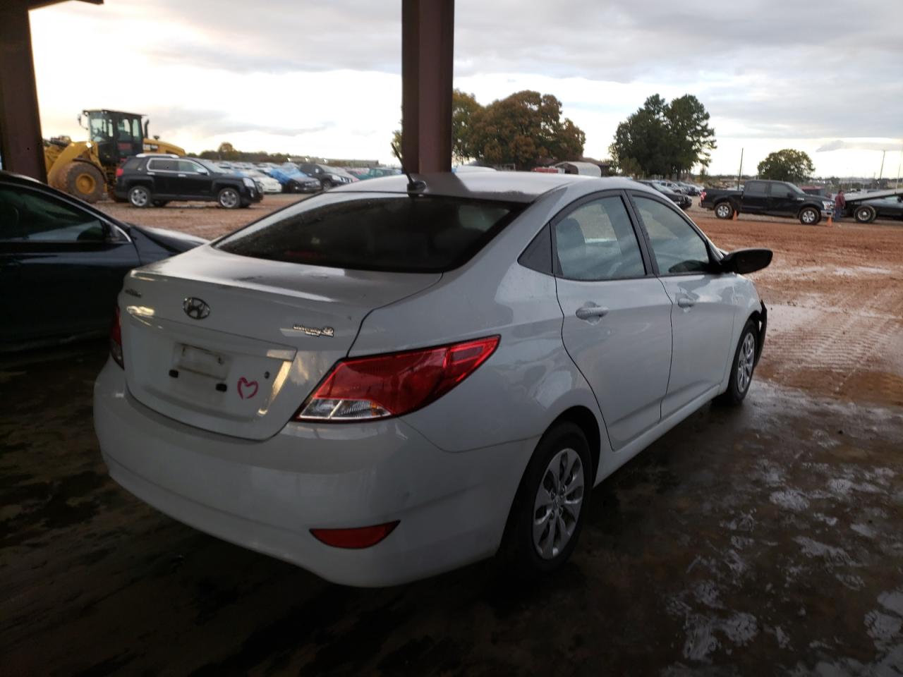 Photo 4 from auction – 2016 HYUNDAI ACCENT SE with VIN KMHCT4AE7GU159828