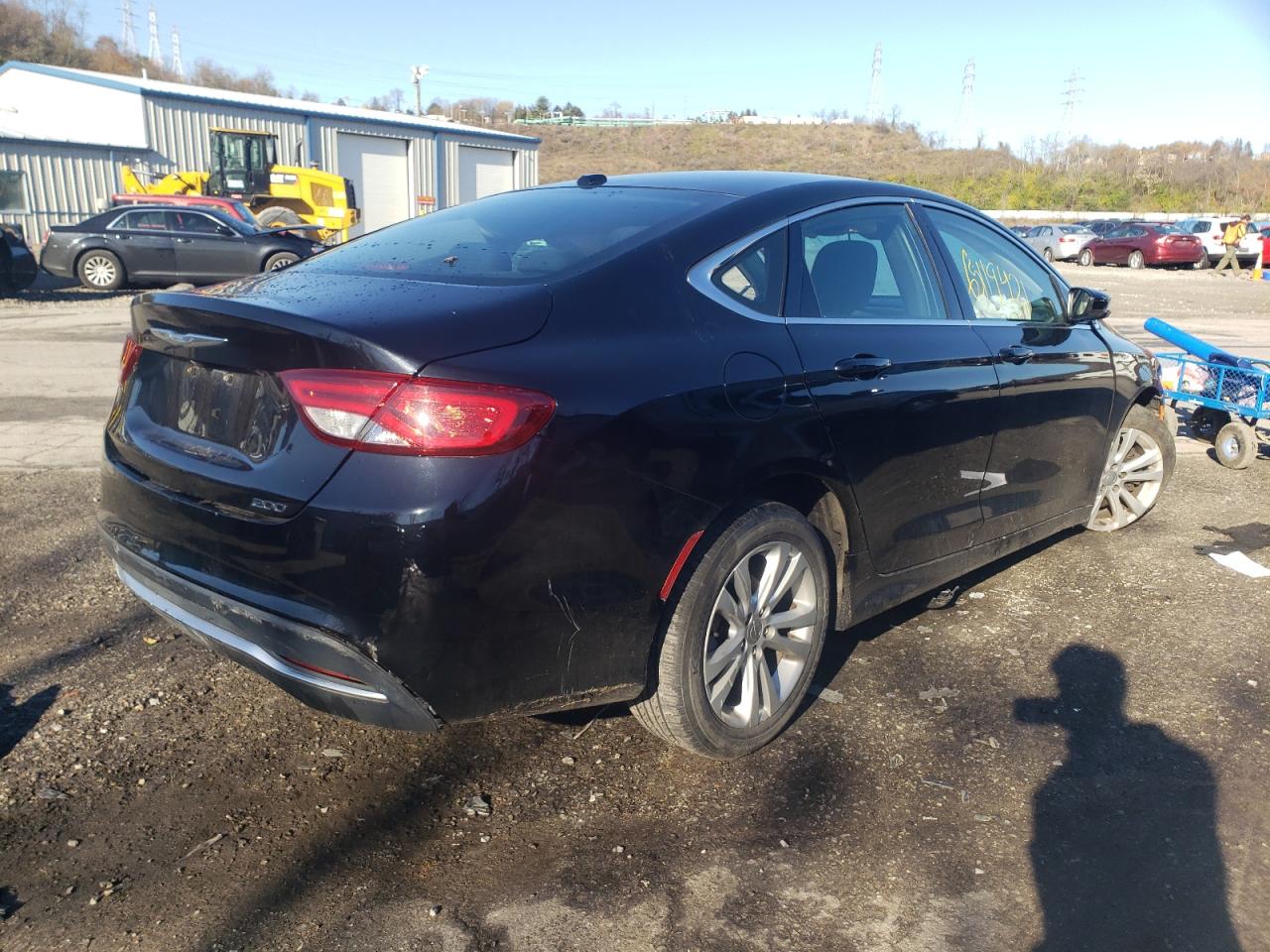 Photo 4 from auction – 2016 CHRYSLER 200 LIMITE with VIN 1C3CCCAB4GN101159
