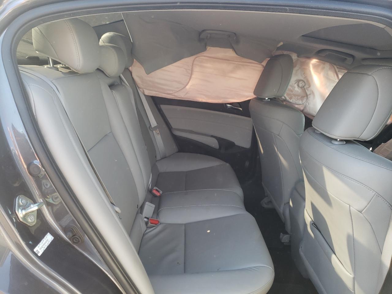 Photo 6 from auction – 2017 ACURA ILX BASE W with VIN 19UDE2F38HA007253