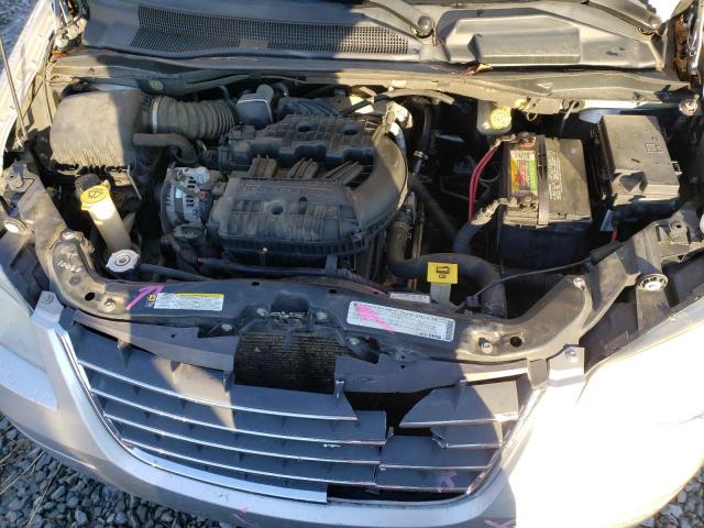 Photo 7 from auction – 2010 CHRYSLER TOWN & COU with VIN 2A4RR5DXXAR329744