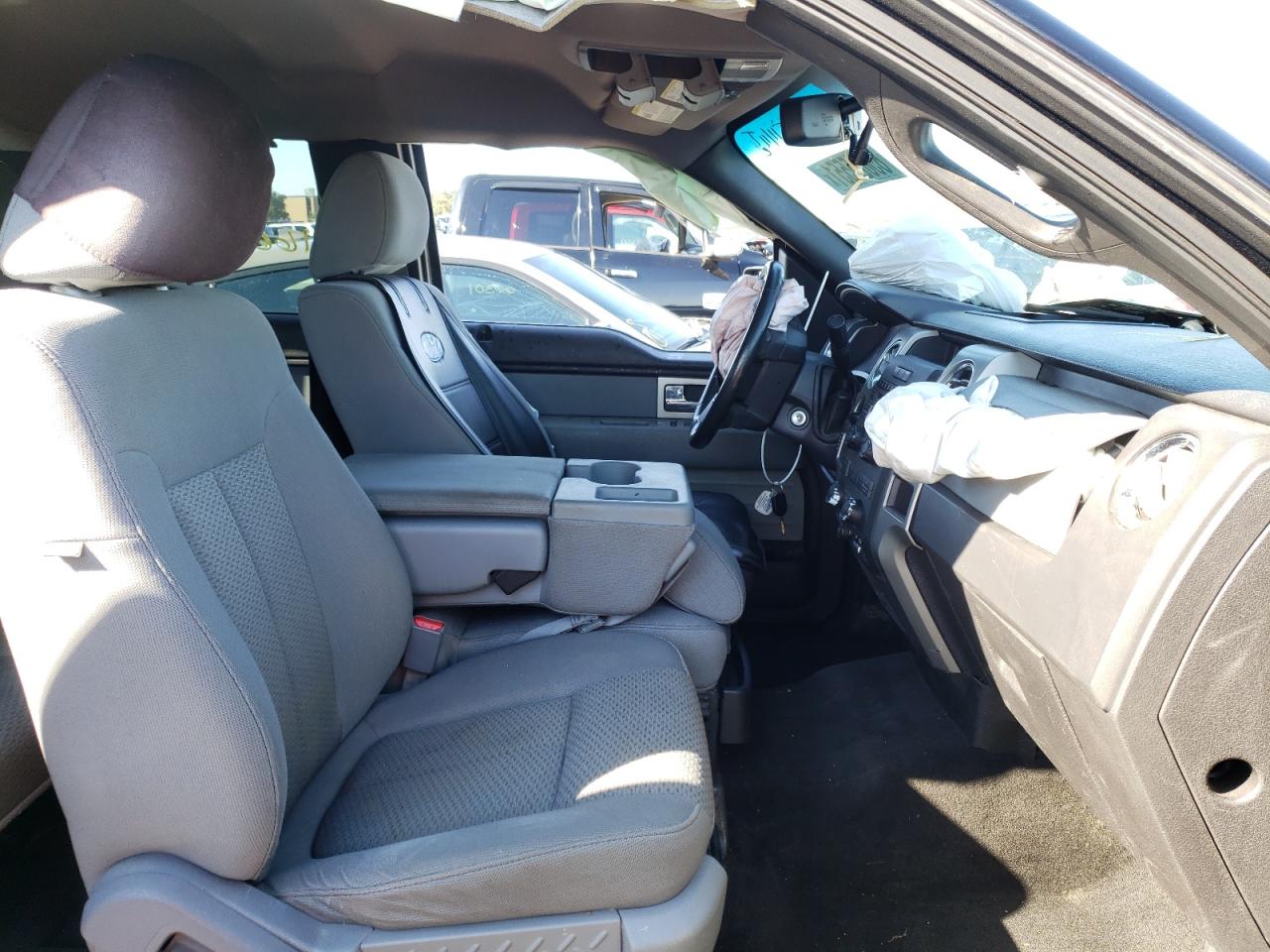 Photo 5 from auction – 2011 FORD F150 SUPER with VIN 1FTEX1CM0BFA49706