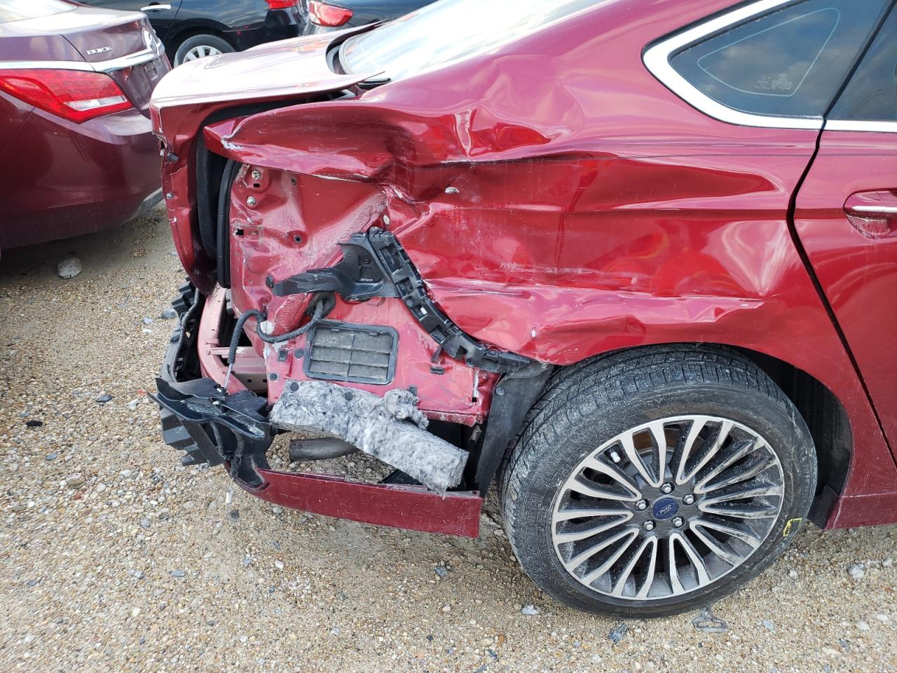 Photo 9 from auction – 2017 FORD FUSION SE with VIN 3FA6P0T90HR139966