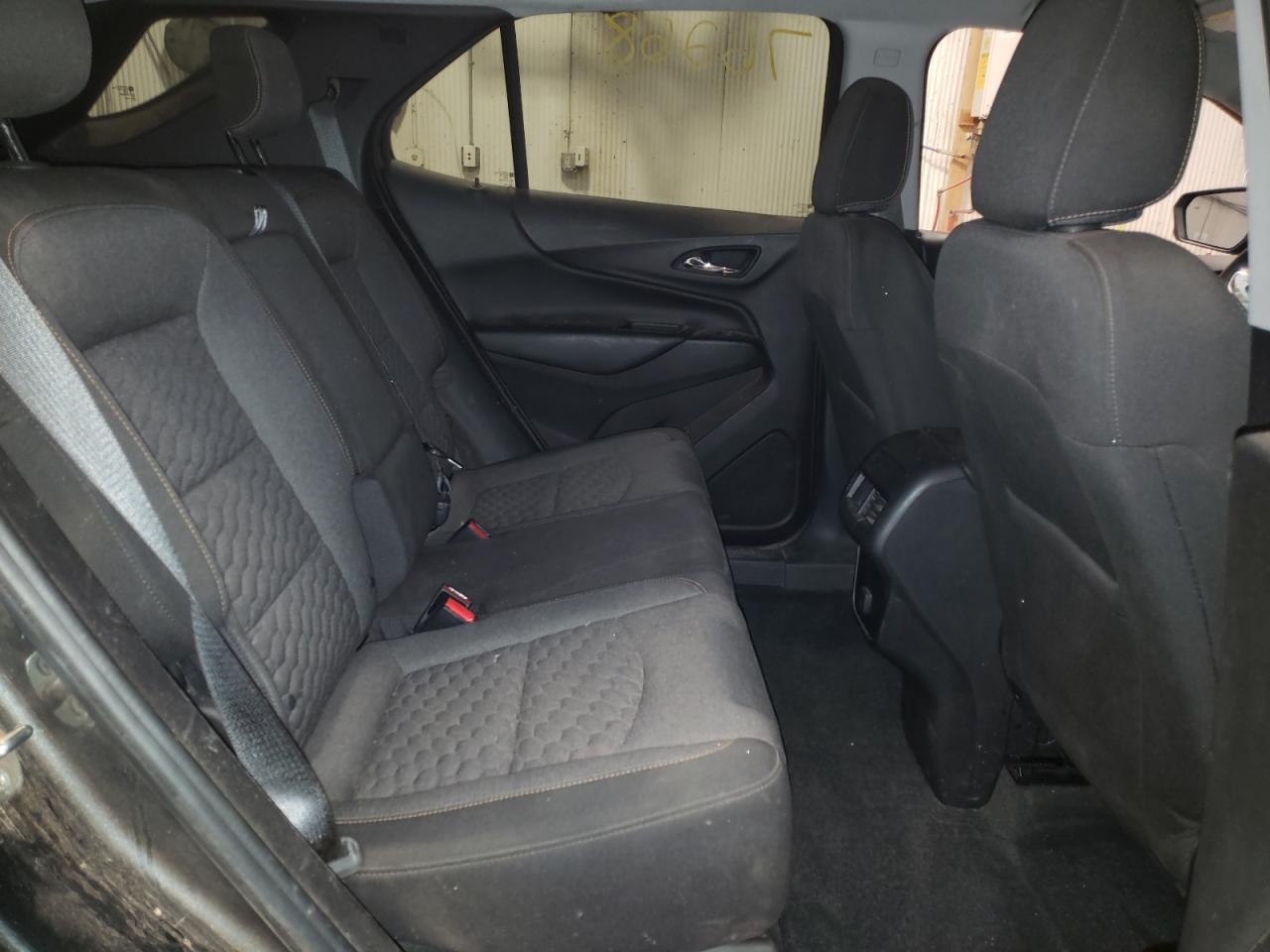 Photo 6 from auction – 2018 CHEVROLET EQUINOX LT with VIN 3GNAXUEU6JS550209
