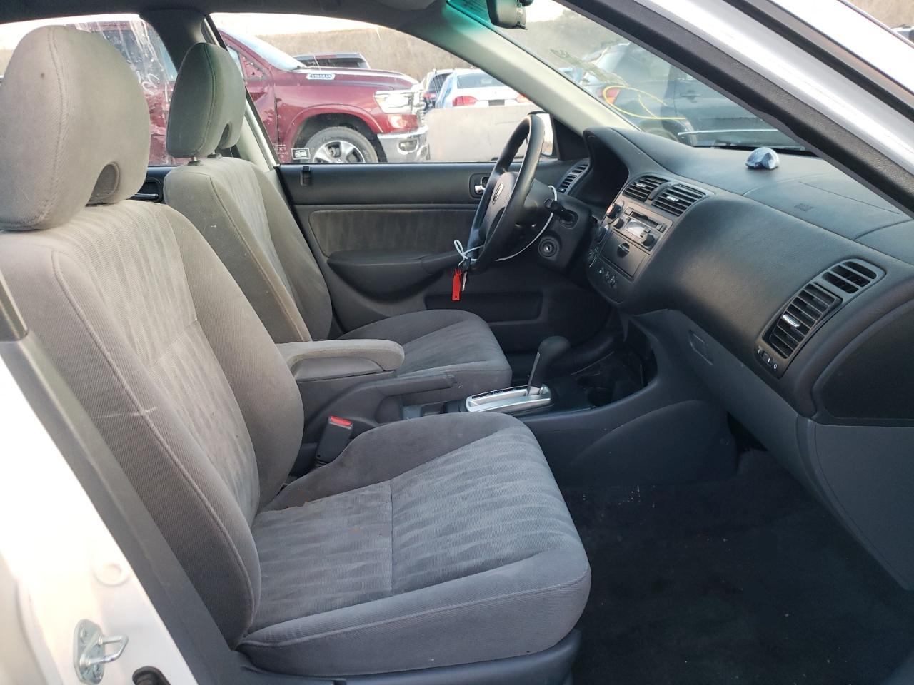 Photo 5 from auction – 2003 HONDA CIVIC LX with VIN JHMES16543S001071