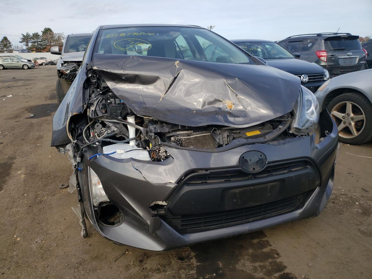 Photo 9 from auction – 2015 TOYOTA PRIUS C with VIN JTDKDTB39F1576176