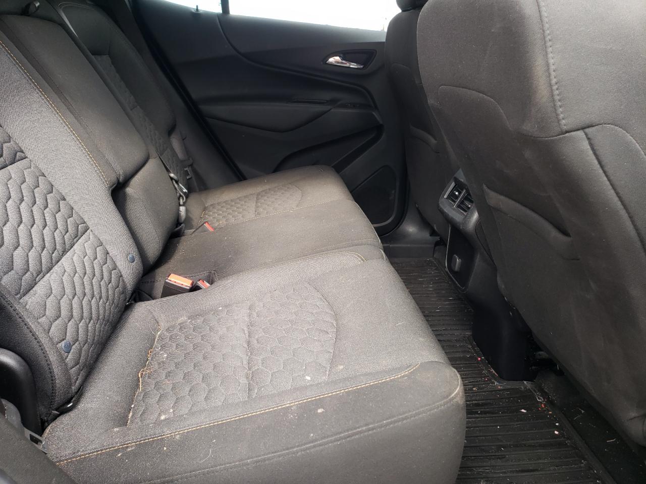 Photo 6 from auction – 2018 CHEVROLET EQUINOX LT with VIN 2GNAXSEVXJ6344662