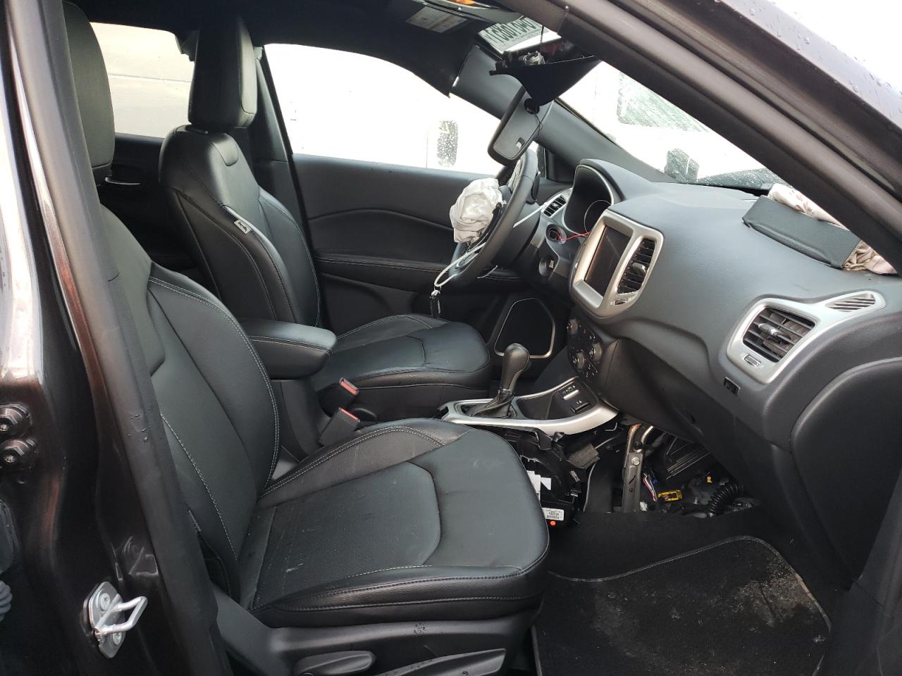 Photo 5 from auction – 2021 JEEP COMPASS 80 with VIN 3C4NJCEB8MT518171