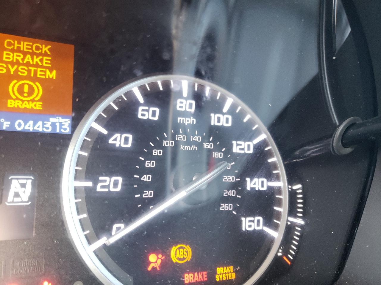 Photo 8 from auction – 2017 ACURA ILX BASE W with VIN 19UDE2F38HA007253