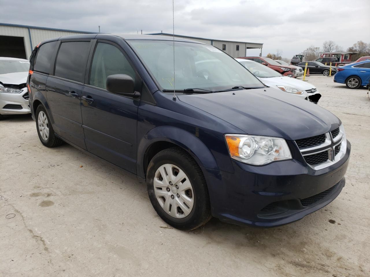 DODGE GRAND CARA 2015 with VIN 2C4RDGBG6FR658757 - Photo from auction