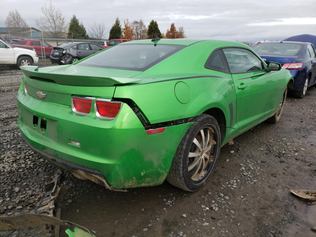 Photo 4 from auction – 2011 CHEVROLET CAMARO LS with VIN 2G1FE1ED4B9122827