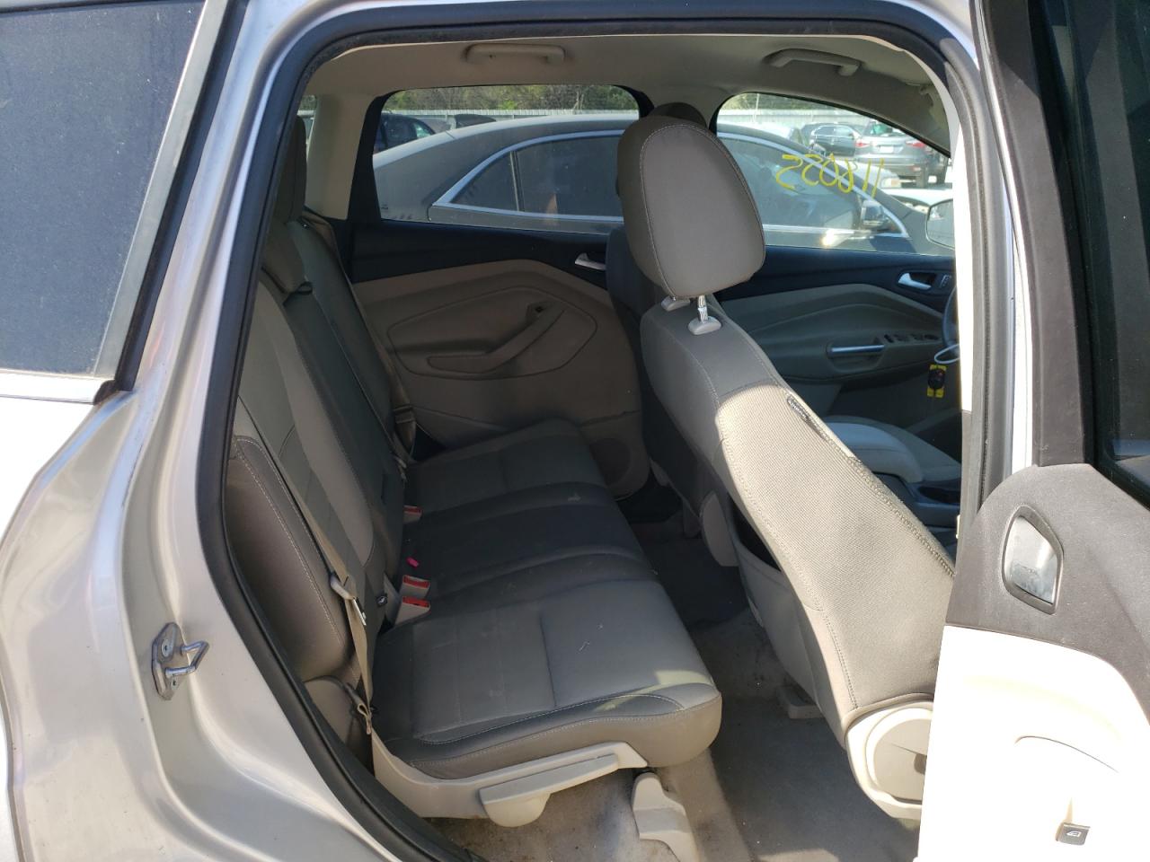 صورة رقم 6 من المزاد - 2015 FORD ESCAPE SE مع VIN 1FMCU0G72FUC78755
