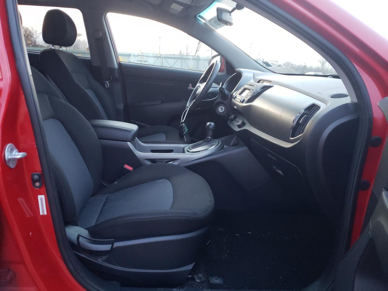 Photo 5 from auction – 2014 KIA SPORTAGE B with VIN KNDPB3AC8E7669229