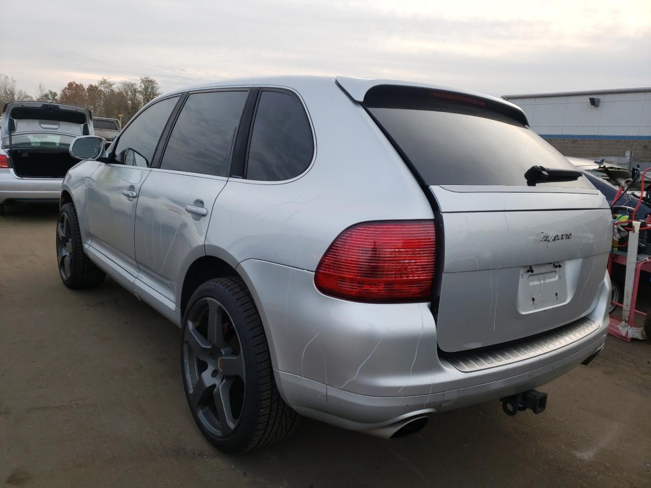 Photo 3 from auction – 2005 PORSCHE CAYENNE with VIN WP1AA29P15LA25622