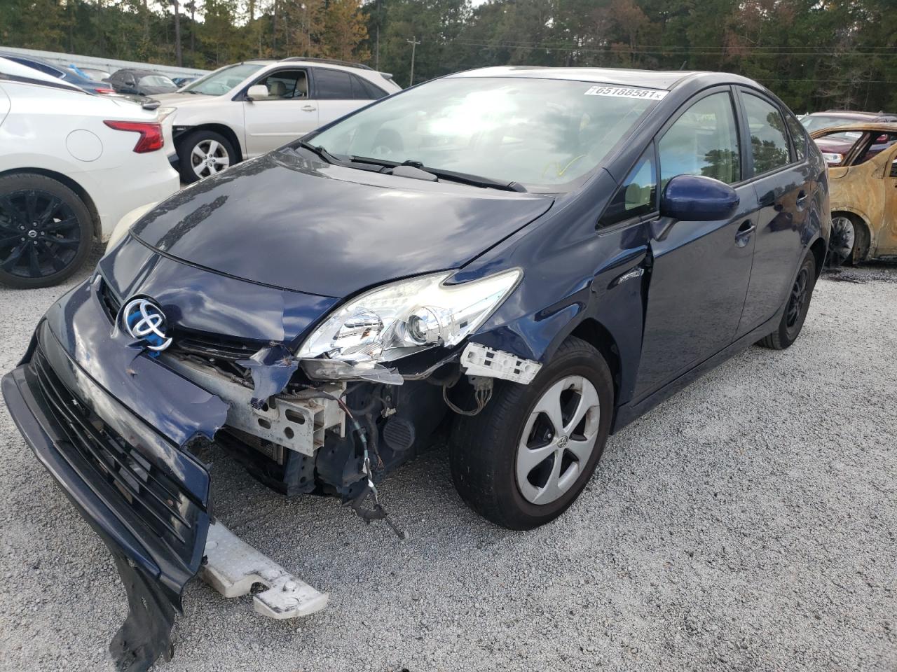 Photo 2 from auction – 2013 TOYOTA PRIUS with VIN JTDKN3DU6D0354748