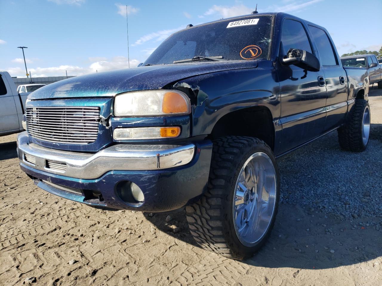 Photo 2 from auction – 2005 GMC NEW SIERRA with VIN 2GTEK13T151193024