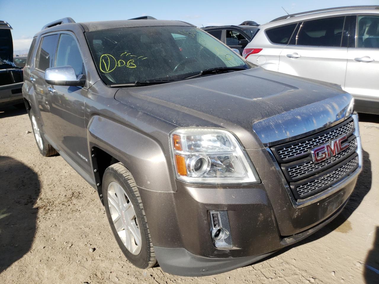GMC TERRAIN SL 2011 with VIN 2CTFLXEC5B6375569 - Photo from auction