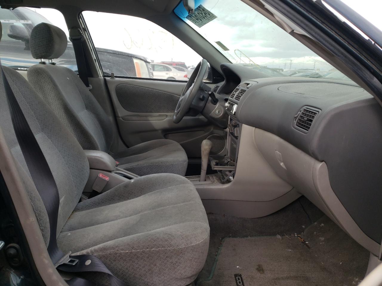Photo 5 from auction – 1999 TOYOTA COROLLA with VIN 2T1BR12E9XC152937