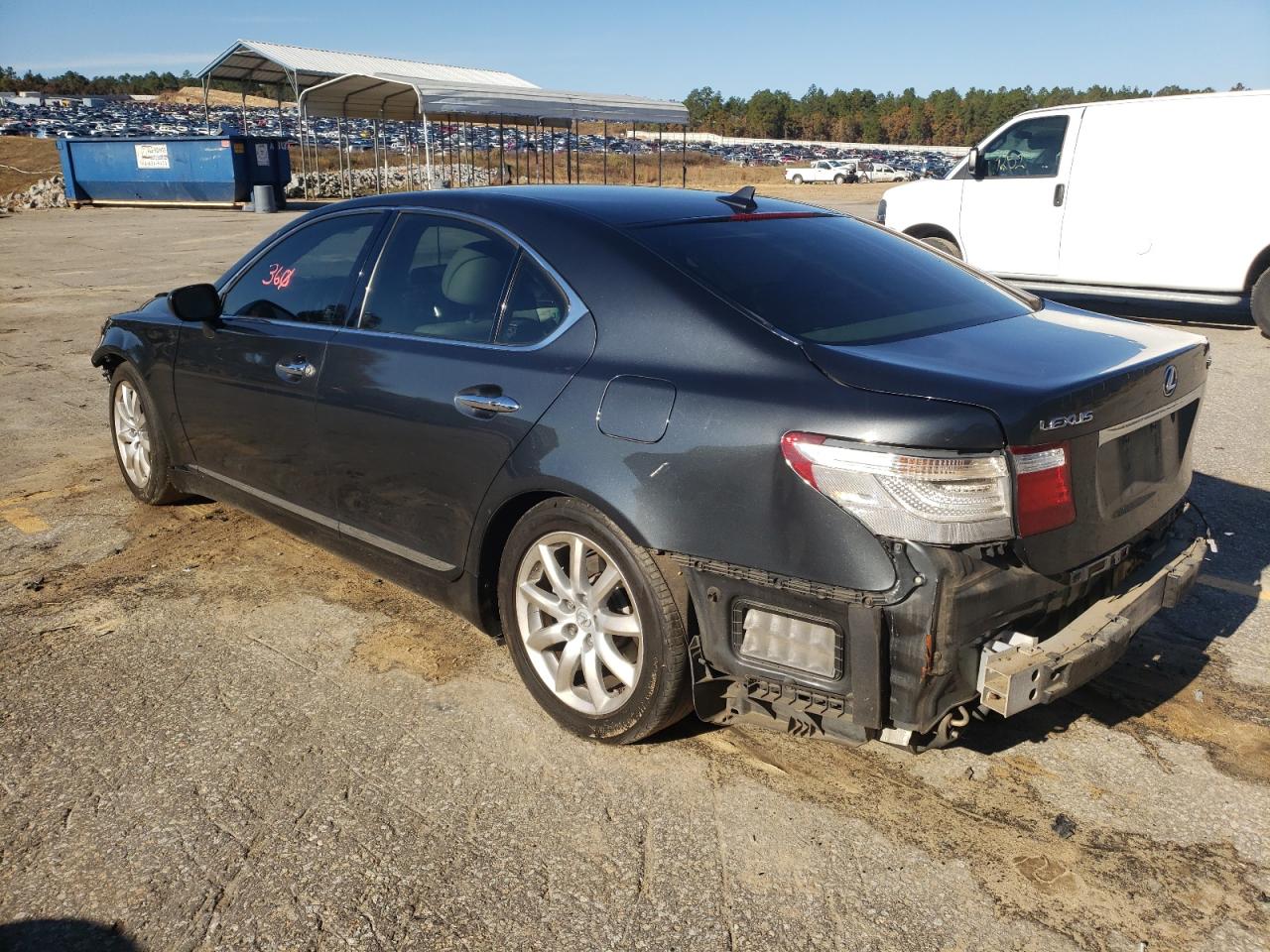 Photo 3 from auction – 2008 LEXUS LS 460 with VIN JTHBL46F285074875