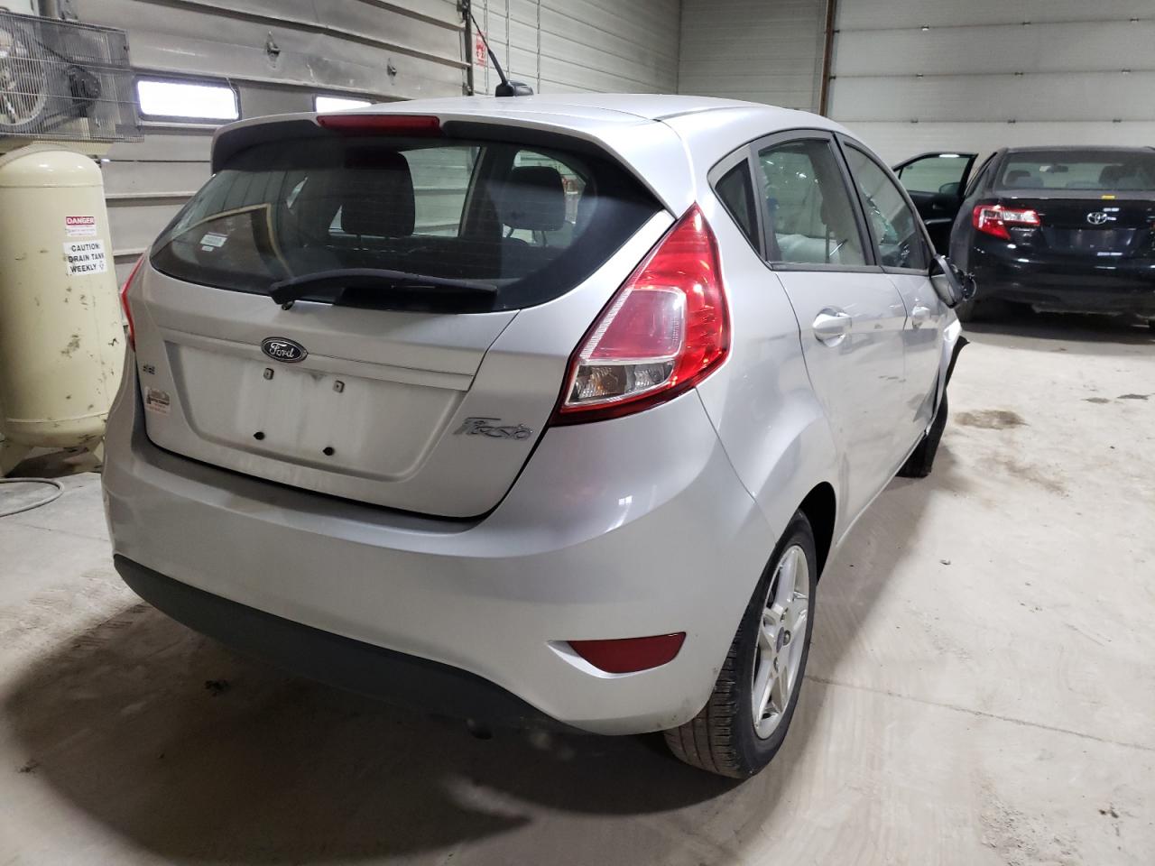 Photo 4 from auction – 2017 FORD FIESTA SE with VIN 3FADP4EJ9HM135529