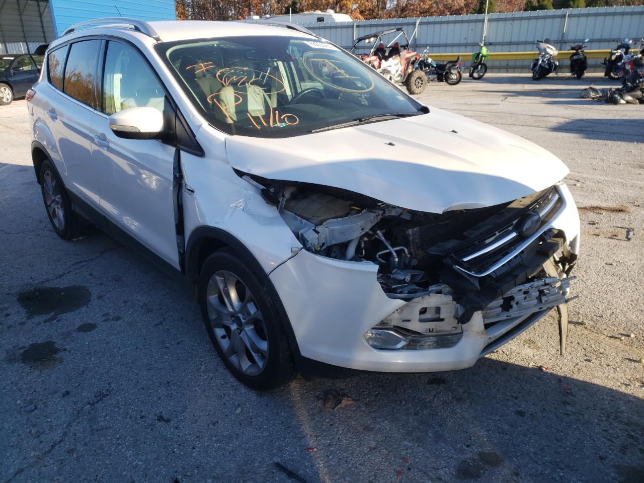 FORD ESCAPE TIT 2015 con VIN 1FMCU9J98FUC29154 - Foto de la subasta