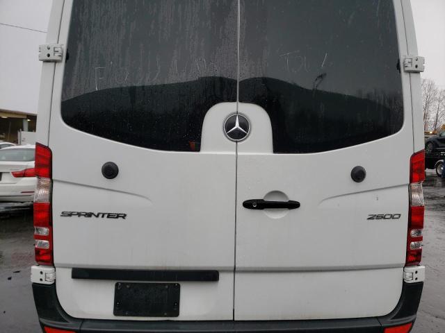 Photo 6 from auction – 2017 MERCEDES-BENZ SPRINTER 2 with VIN WD3PE8CD0HP576746