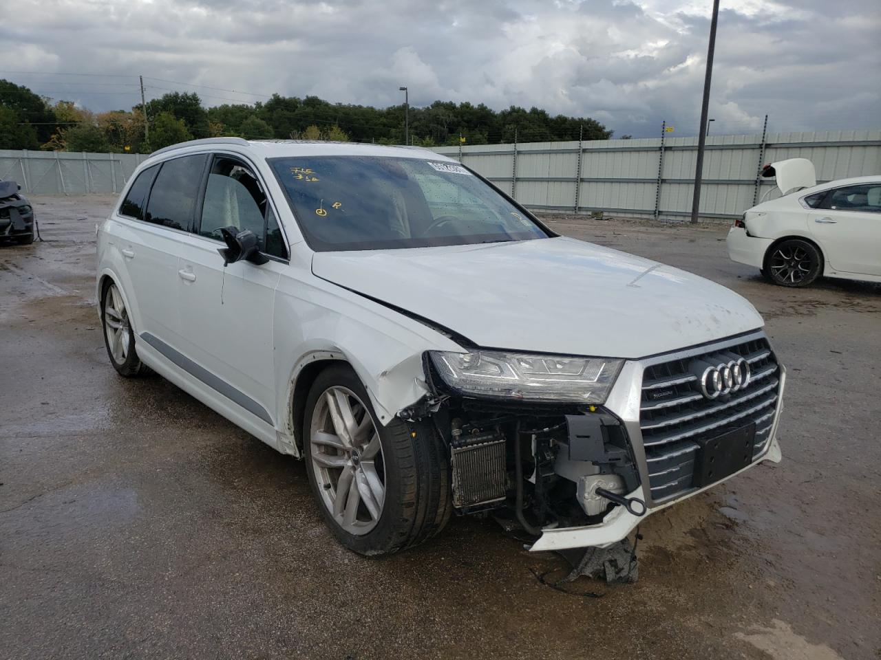 AUDI Q7 PRESTIG 2018 with VIN WA1VAAF72JD034717 - Photo from auction