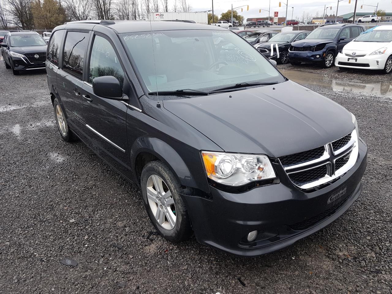 DODGE GRAND CARA 2011 with VIN 2D4RN5DG2BR774047 - Photo from auction