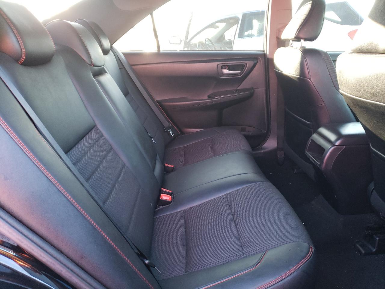 Photo 6 from auction – 2016 TOYOTA CAMRY LE with VIN 4T1BF1FK0GU235650